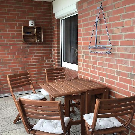 Liebevoll Eingerichtete Ferienwohnung Luettje Koje Dornum Exterior photo