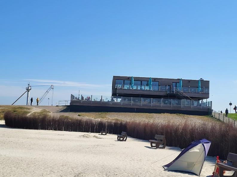 Liebevoll Eingerichtete Ferienwohnung Luettje Koje Dornum Exterior photo
